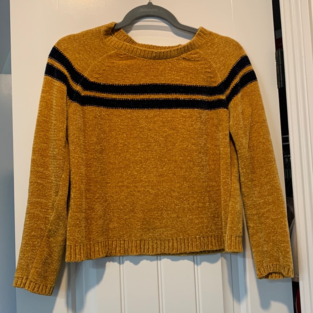 SUPER SOFT fall/winter cropped sweater ❄️⭐️